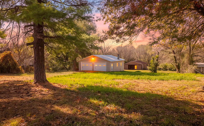 Pictures of Land property located at 2453 N Albertha Ave, Springfield, MO 65803 for sales - image #1