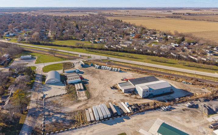 Pictures of Industrial property located at 406 N Union St, Dwight, IL 60420 for sales - image #1