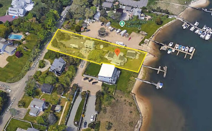 Pictures of Multifamily property located at 35 Gardners Ln, Hampton Bays, NY 11946 for sales - image #1