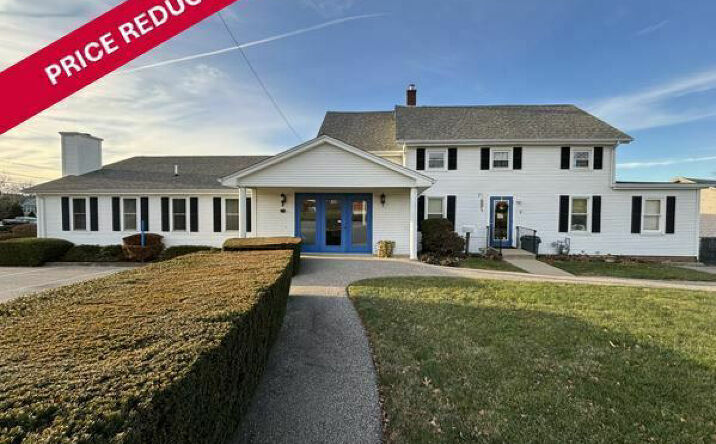 Pictures of Retail, Multifamily, Office, Mixed Use property located at 651 Main Road, Tiverton, RI 02878 for sales - image #1