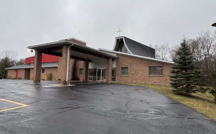 Pictures of Special Purpose property located at 961 E Maple St, Holly, MI 48442 for sales - image #1
