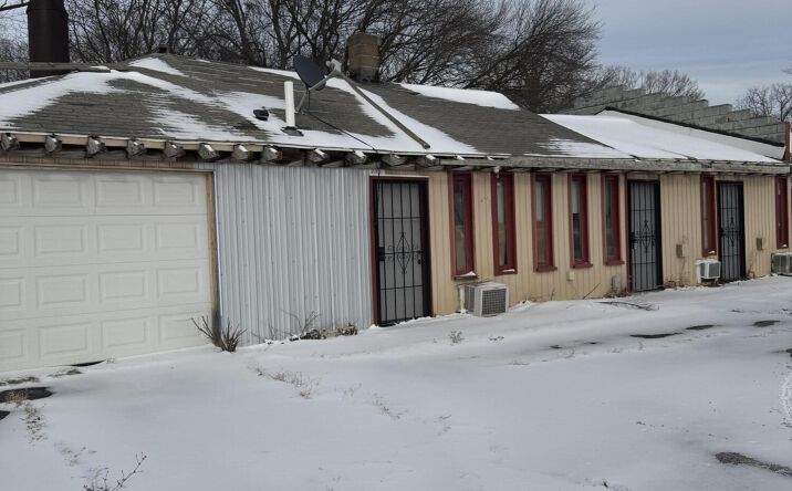 Pictures of Office property located at 1175 E Napier Avenue, Benton Harbor, MI 49022 for sales - image #1
