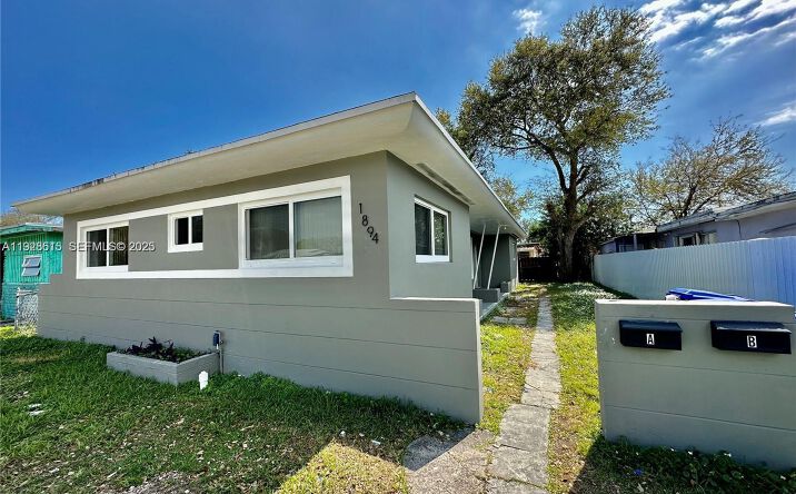 Pictures of Multifamily property located at 1894 NW 53rd ST, Miami, FL 33142 for sales - image #1