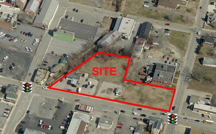 Pictures of Land property located at 204 E 3rd St, Farmville, VA 23901 for sales - image #1