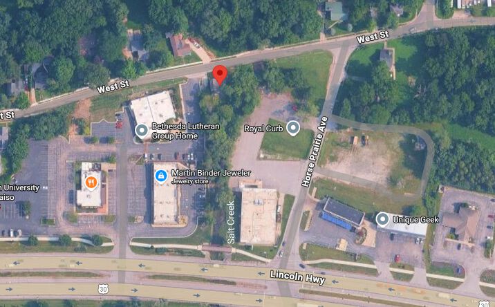 Pictures of Multifamily, Office, Retail property located at 557 West St, Valparaiso, IN 46385 for sales - image #1