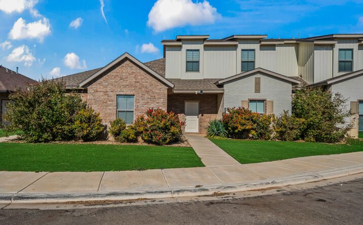 Pictures of Multifamily property located at 2602 135th St, Lubbock, TX 79423 for sales - image #1