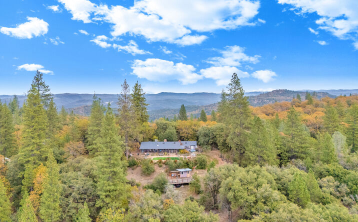 Pictures of Multifamily property located at 25300 Italian Bar Rd, Columbia, CA 95310 for sales - image #1