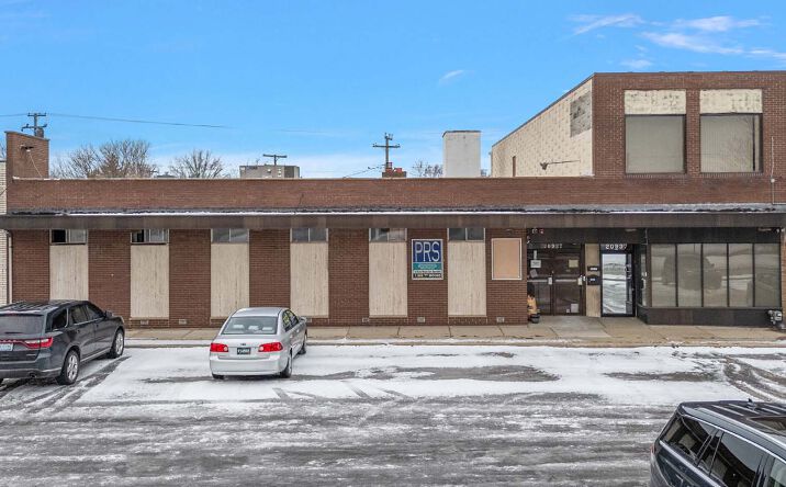 Pictures of Retail, Office property located at 20927 Kelly Rd, Eastpointe, MI 48021 for sales - image #1