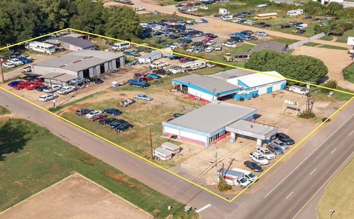 Pictures of Industrial, Mixed Use, Retail property located at 4201 E Texas St, Bossier City, LA 71111 for sales - image #1