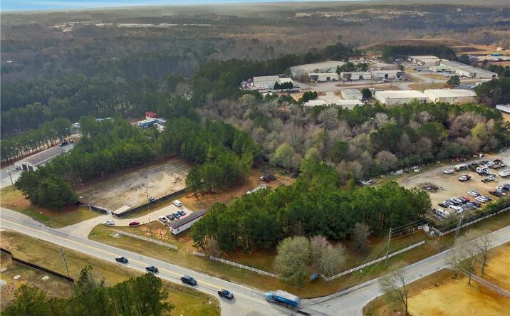 Pictures of Land property located at 1052 Carl-Bethlehem Rd, Winder, GA 30680 for sales - image #1