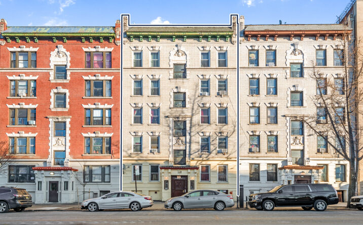 Pictures of Multifamily property located at 253 E Kingsbridge Rd, Bronx, NY 10458 for sales - image #1