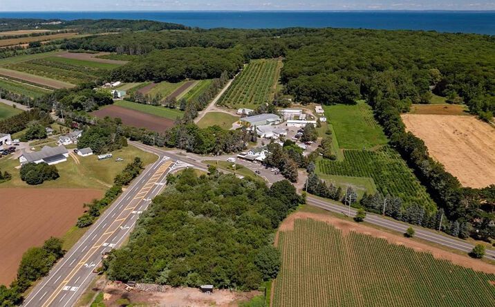 Pictures of Land property located at 1117 Cross River Dr, Riverhead, NY 11901 for sales - image #1