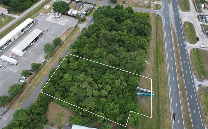 image of property at 17102 E COLONIAL DR Orlando FL 32820