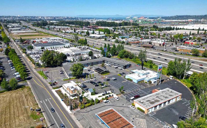 Pictures of Retail, Land property located at 5211 20th St E, Fife, WA 98424 for sales - image #1