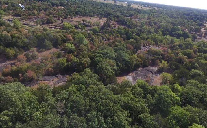 Pictures of Land property located at 8301 Rock Creek, Tishomingo, OK 73460 for sales - image #1