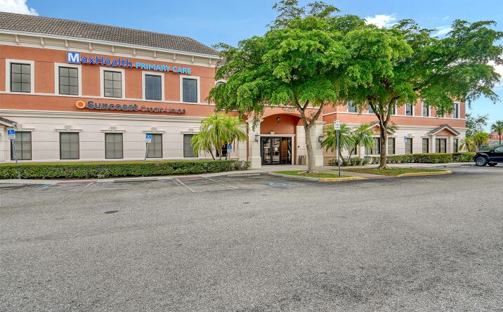 Pictures of Office property located at 4451 Aidan Ln, North Port, FL 34287 for sales - image #1
