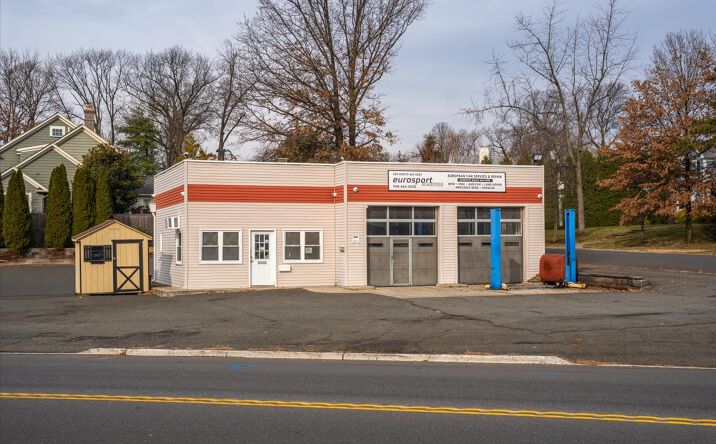 Pictures of Retail property located at 459 N Ave E, Westfield, NJ 07090 for sales - image #1