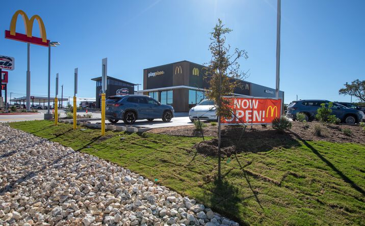 Pictures of Retail property located at 28353 IH-10, Boerne, TX 78006 for sales - image #1