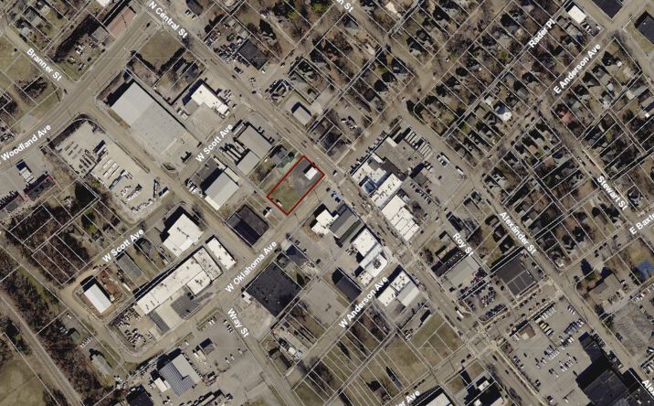 Pictures of Retail property located at 1305 N Central St, Knoxville, TN 37917 for sales - image #1