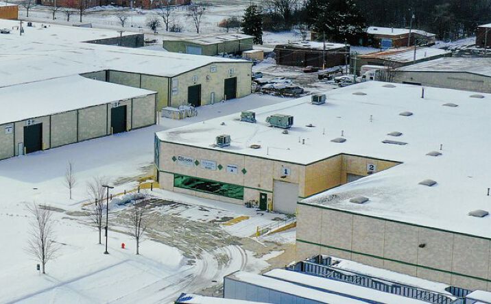 Pictures of Industrial property located at 16500 Vincennes Ave, South Holland, IL 60473 for sales - image #1