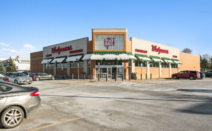 Pictures of Retail property located at 202 Broad St, Glens Falls, NY 12801 for sales - image #1