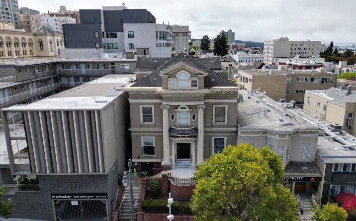 Pictures of Multifamily property located at 2209 Van Ness Ave, San Francisco, CA 94109 for sales - image #1