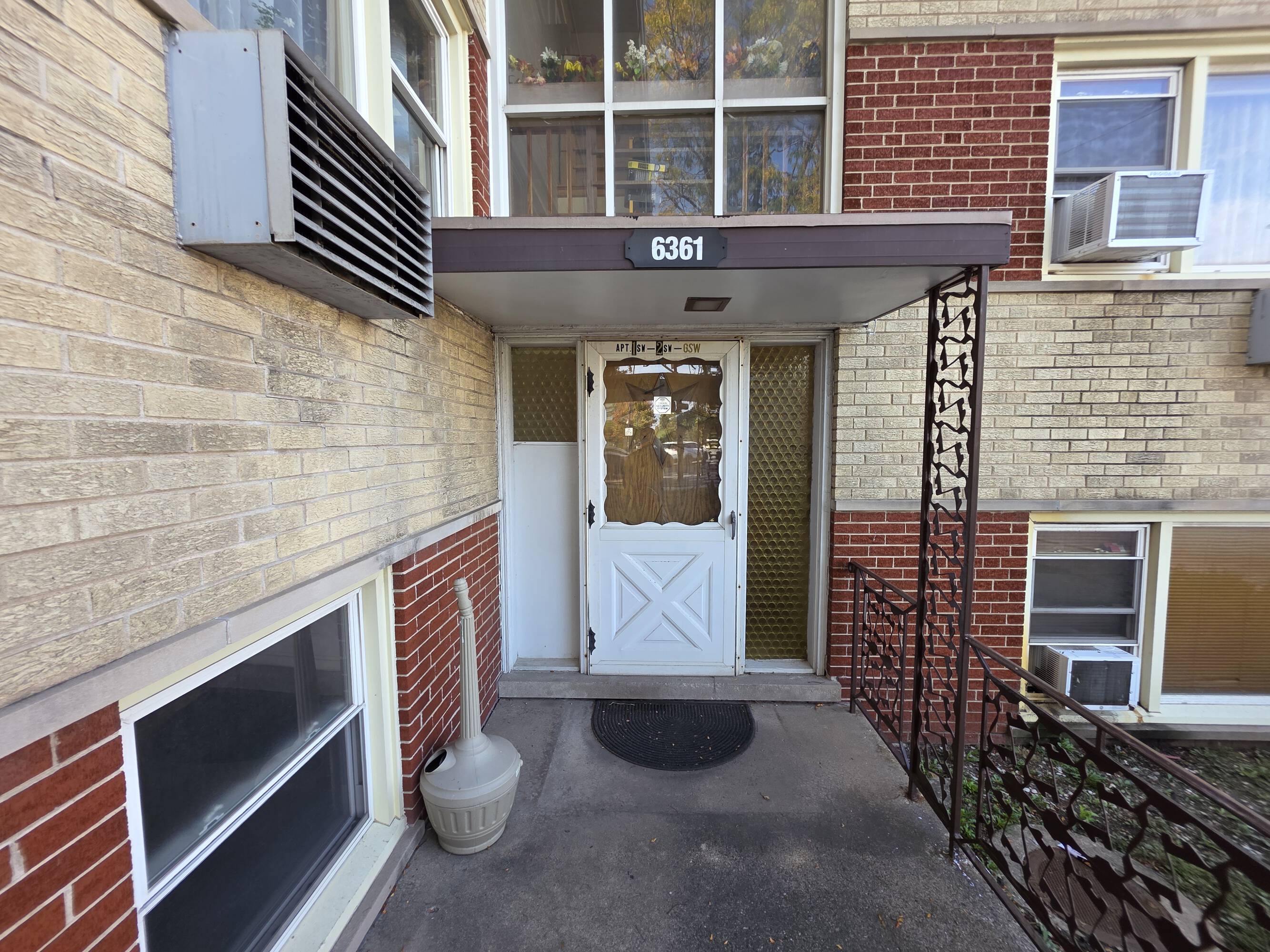 6361 W Addison St, Chicago, IL 60634 | Crexi.com