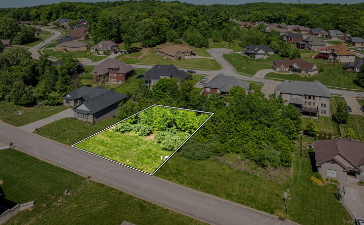 Pictures of Land property located at 4107 Smarty Jones Dr, Louisville, KY 40214 for sales - image #1