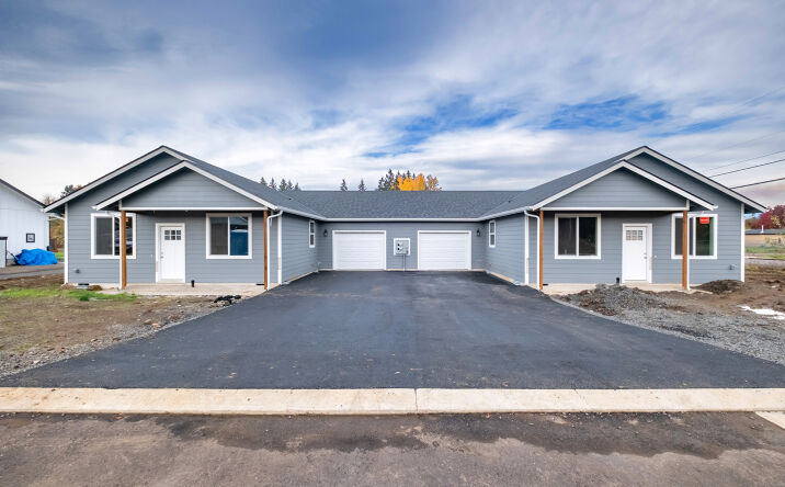 Pictures of Multifamily property located at 1230 49th Ave, Sweet Home, OR 97386 for sales - image #1