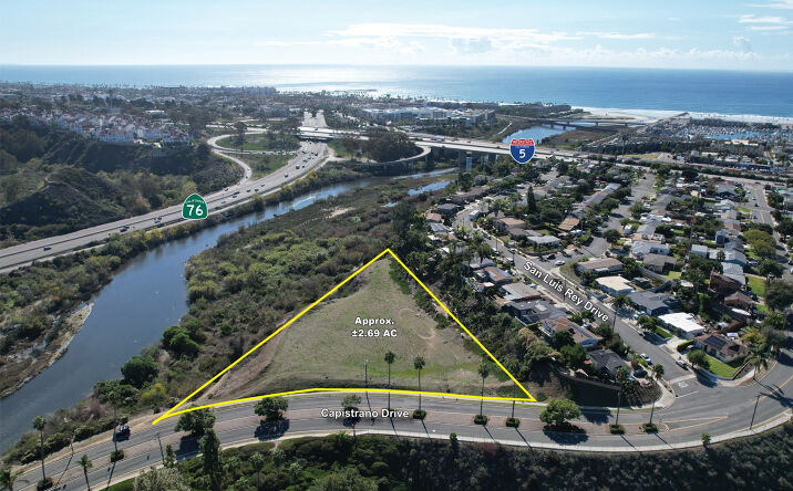 Pictures of Land property located at Capistrano Drive, Oceanside, CA 92508 for sales - image #1