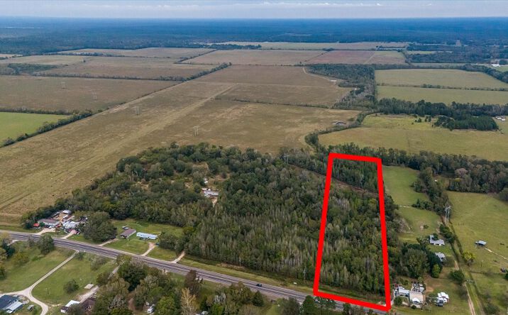 Pictures of Land property located at TX-105, Liberty, TX 77575 for sales - image #1