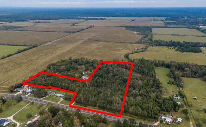 Pictures of Land property located at 1563 TX-105, Liberty, TX 77575, 1563 Highway 105 E, Liberty, TX 77575 for sales - image #1
