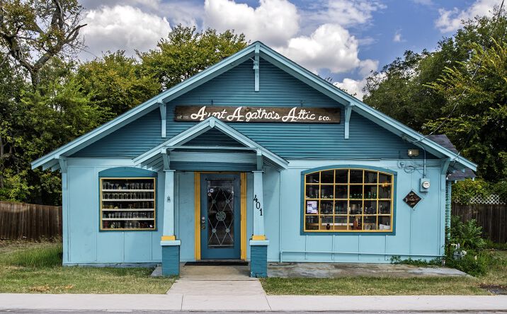 Pictures of Retail, Office property located at 401 W Belt Line Rd, Cedar Hill, TX 75104 for sales - image #1