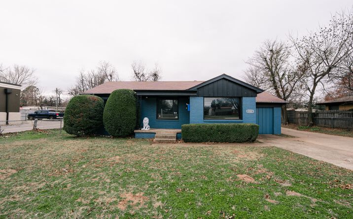 Pictures of Retail, Office, Mixed Use property located at 3501 N Rockwell Ave, Bethany, OK 73008 for sales - image #1