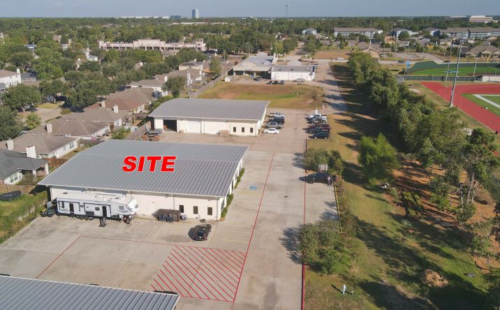 Pictures of Office, Industrial property located at 10111 GRANT RD STE R HOUSTON TX 77070-4533, HOUSTON, TX 77070-4533 for sales - image #1