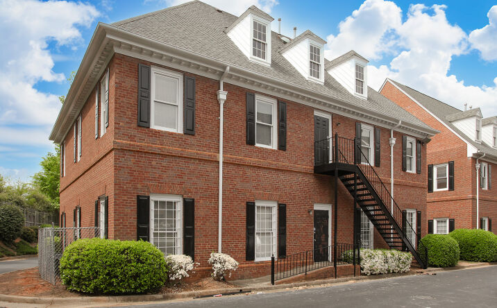 Pictures of Office property located at 3841 Holcomb Bridge Rd, Norcross, GA 30092 for sales - image #1