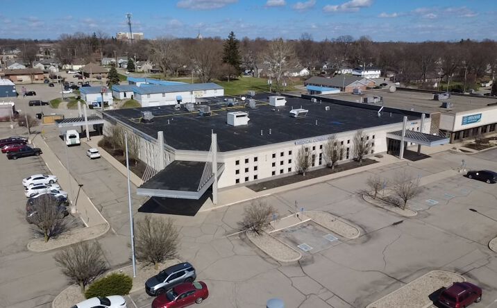 Pictures of Special Purpose property located at 800 S Tillotson Avenue, Muncie, IN 47303 for sales - image #1