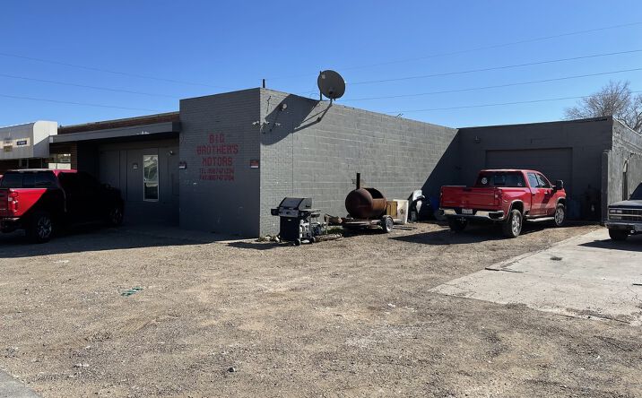 Pictures of Industrial property located at 512 E 34th Street, Lubbock, TX 79404 for sales - image #1