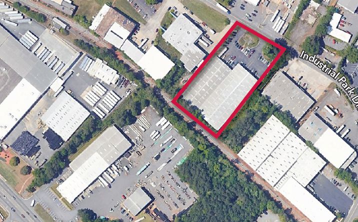 Pictures of Industrial property located at 981-983 Industrial Park Dr, Marietta, GA 30062 for sales - image #1