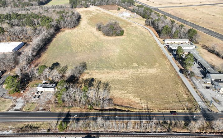 Pictures of Industrial, Land, Mixed Use property located at Carrsville Hwy, Franklin, VA 23851 for sales - image #1