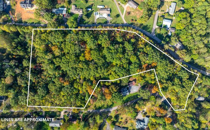 Pictures of Land, Mixed Use, Multifamily property located at Golfview Dr, Franklin, NC 28734 for sales - image #1