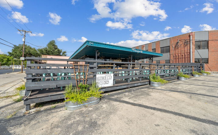 Pictures of Retail, Mixed Use property located at 194 S Guadalupe St, San Marcos, TX 78666, 104 Martin Luther King Dr, San Marcos, TX 78666 for sales - image #1
