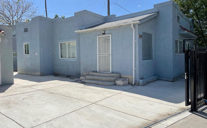 Pictures of Multifamily property located at 1217 E Harding Way, Stockton, CA 95205 for sales - image #1