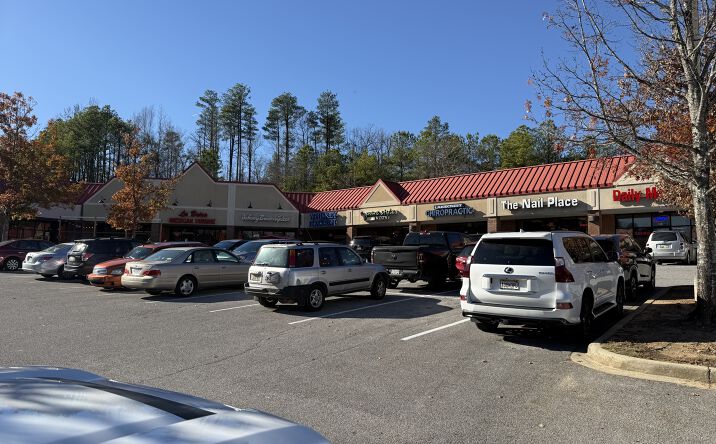 Pictures of Retail property located at 2341 John Hawkins Pkwy, Hoover, AL 35244 for sales - image #1