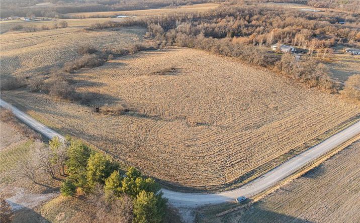 Pictures of Land property located at Lot 2 SW Town and Country Lane, Plattsburg, MO 64477 for sales - image #1