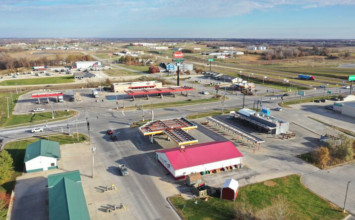 Pictures of Retail property located at 3800 Miller St, Bethany, MO 64424 for sales - image #1