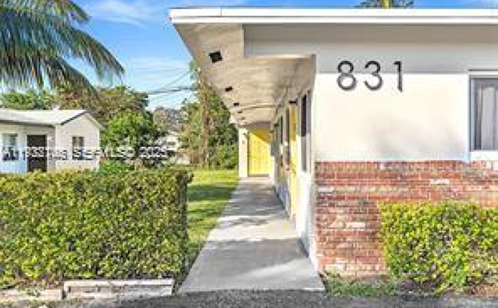 Pictures of Multifamily property located at 831 NW 1st Ave, Fort Lauderdale, FL 33311 for sales - image #1