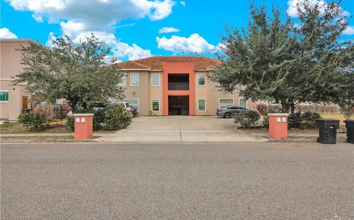 Pictures of Multifamily property located at 3005 S K Center Street, McAllen, TX 78503 for sales - image #1