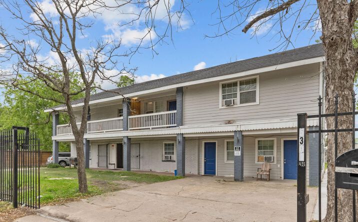 Pictures of Multifamily property located at 5301 Collingsworth St, Houston, TX 77026 for sales - image #1