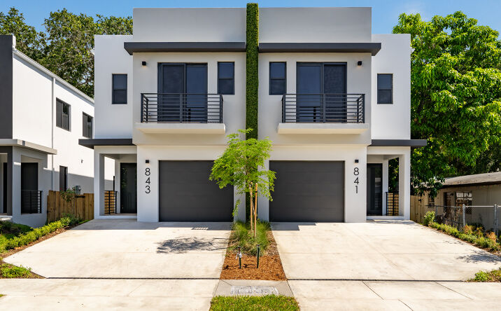 Pictures of Multifamily property located at 843 SW 29th St, Fort Lauderdale, FL 33315 for sales - image #1